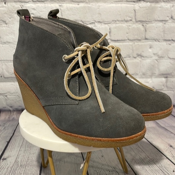 Sperry gray suede wedge heel booties Size 7.5 - Picture 1 of 7